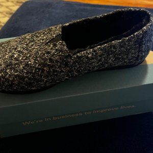Black "Alpargata Sweater" Toms